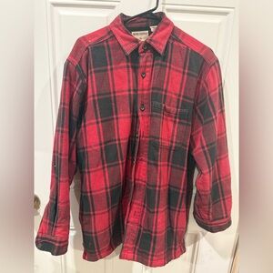 High Sierra Men's Red and Black Plaid button up flannel size Medium